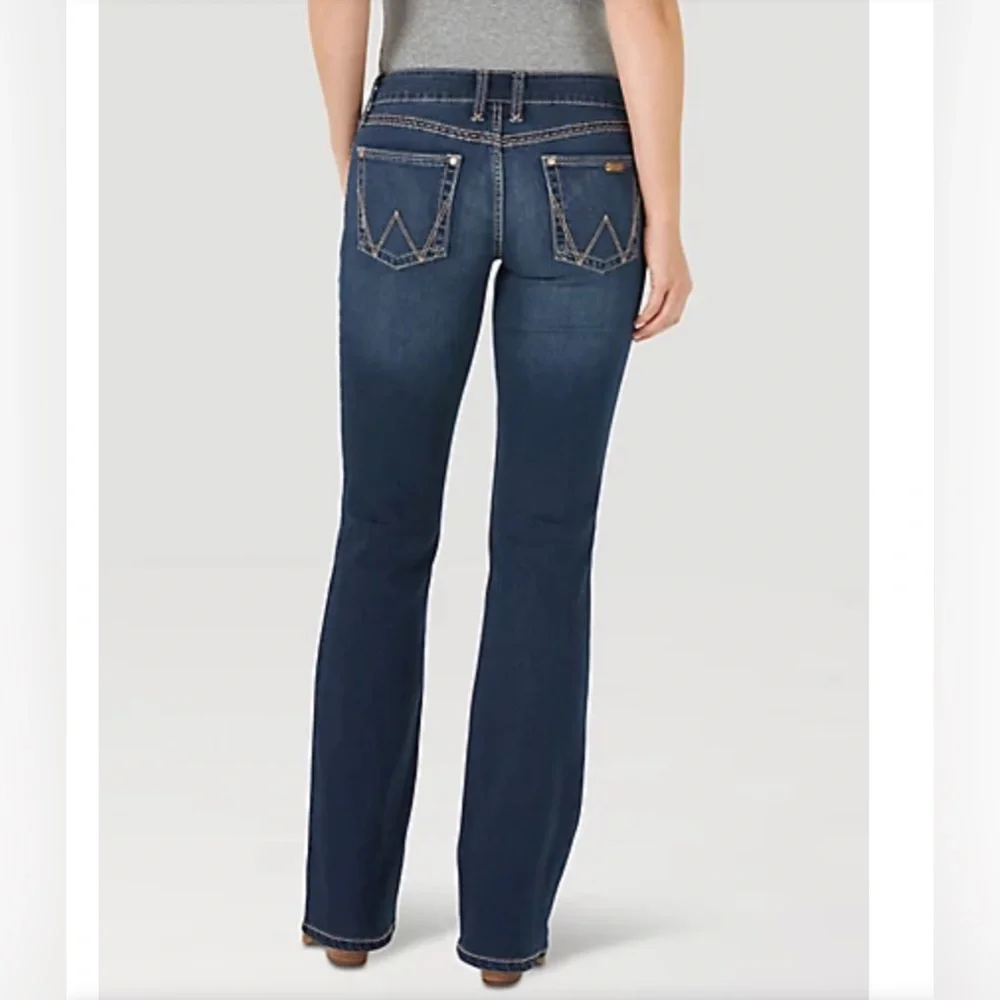 Wrangler mae mid-rise HT wash retro boot cut jeans size 24/00x34 new - Picture 1 of 12